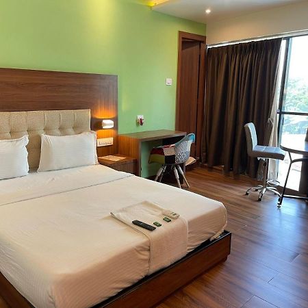 Hotel Byaris International By Bizzgrow Hotels Bombaj Zewnętrze zdjęcie